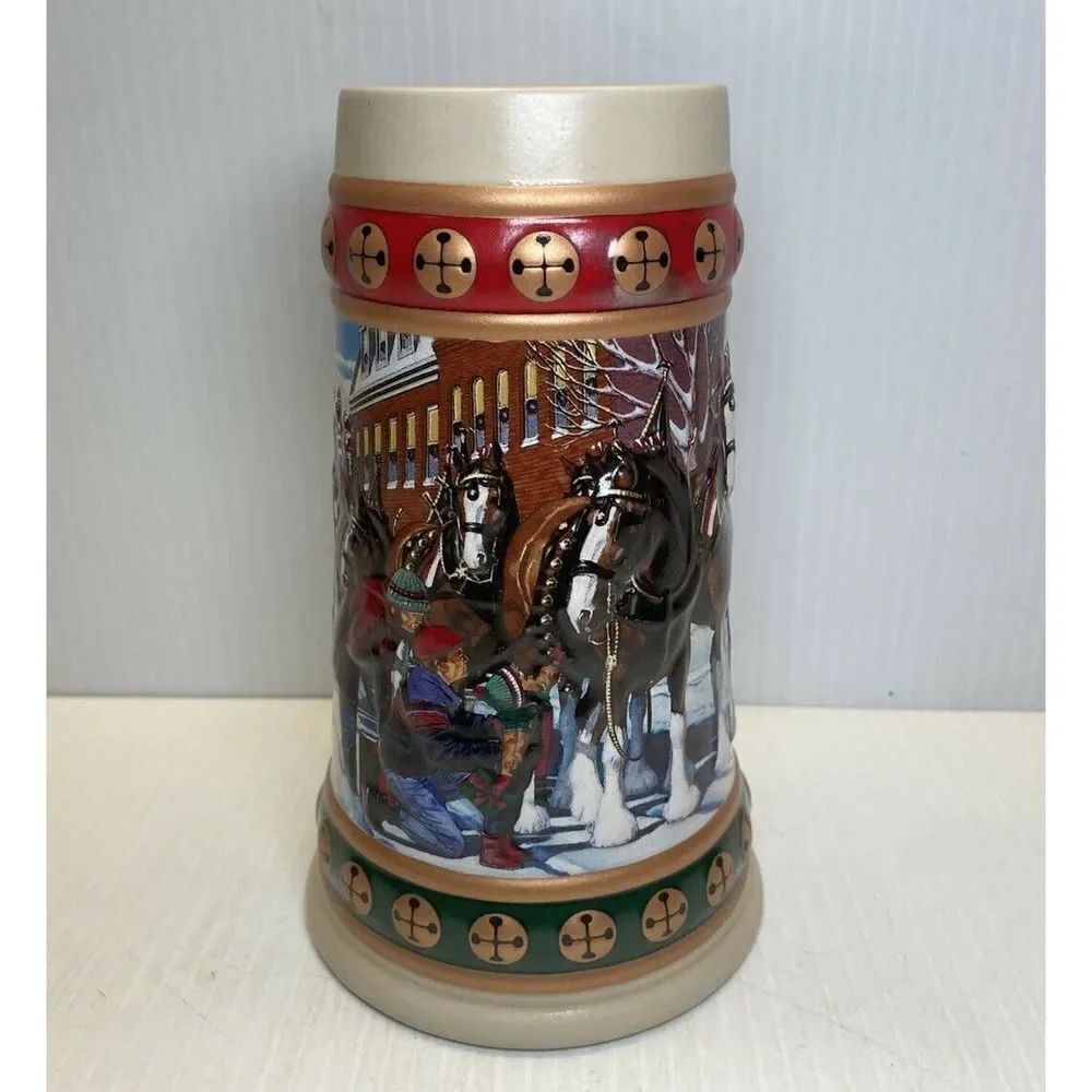 Budweiser 1994 Hometown Holiday Series Stein - Christmas Beer Mug AMAZING CONDIT
